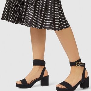 COACH Serena platform sandal size 9